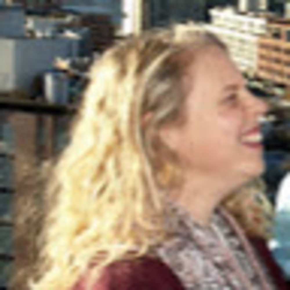 Meet your Posher, Brooke